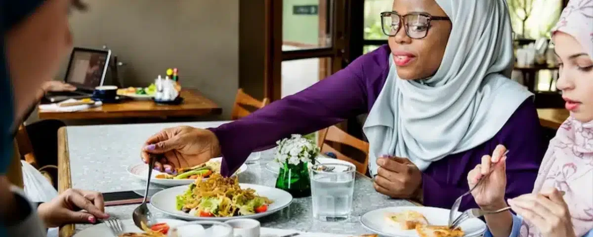 clothing business in dubai