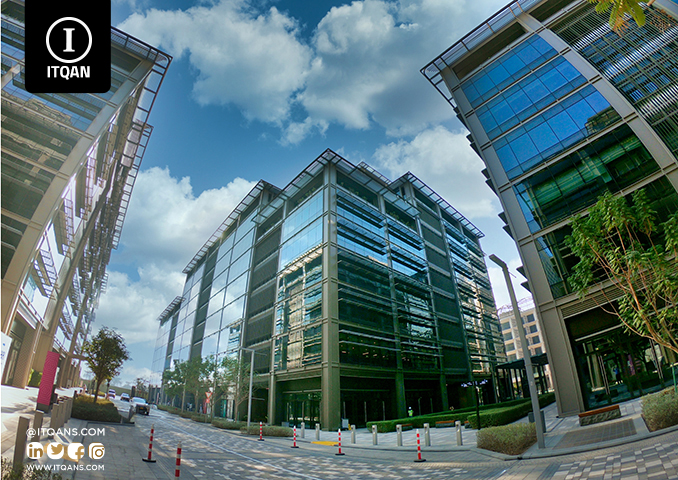 What are the advantages of establishing companies in Dubai?